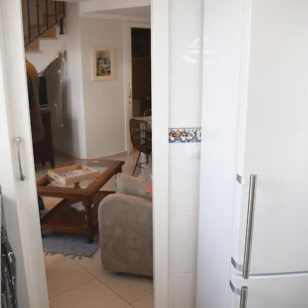 Anacasa Atico Mar Roja Medina Molins At2201 دينايا